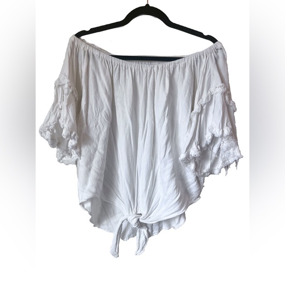 Woman's Off the Shoulder Boho Top - Picture 1 of 4